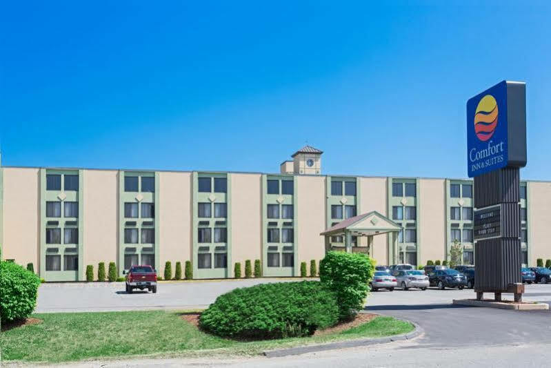 Holiday Inn Express - Fall River North Экстерьер фото